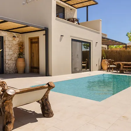 Hilaritas Kefalonia, Luxury Villa-style With Private Pool & Stunning Sea Views 度假居