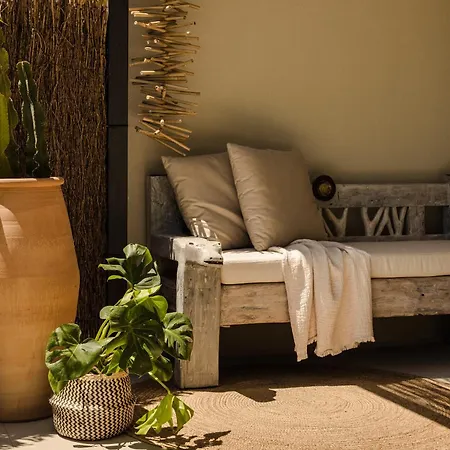 Tatil Evi Hilaritas Luxury Suites Breathtaking Sea Views & Stylish Seclusion In Kefalonia Ratzaklíon