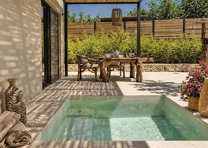 Holiday home Hilaritas Luxury Sea View With Private Pool & Jacuzzi, Kefalonia Ratzaklion