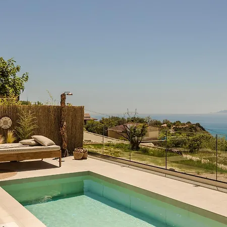 Hilaritas Sea View In Kefalonia With Private Pool And Jacuzzi Feriehus *