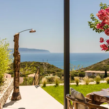 Hilaritas Luxury Sea View, Private Pool & Jacuzzi Paradise *