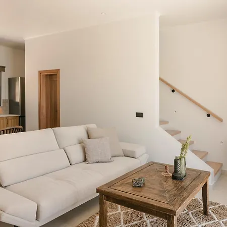 Hilaritas Sea View In Kefalonia With Private Pool And Jacuzzi