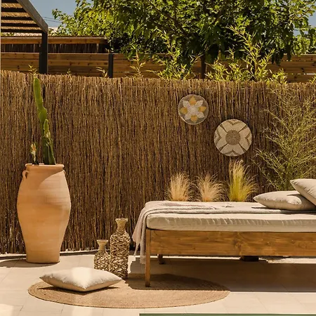 Hilaritas Luxury Sea View, Private Pool & Jacuzzi Paradise Ratzaklion
