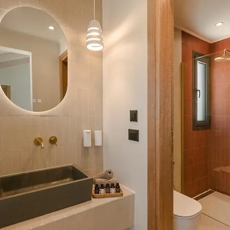 Hilaritas Kefalonia, Luxury Villa-style With Private Pool & Stunning Sea Views Prázdninový dům Ratzaklíon