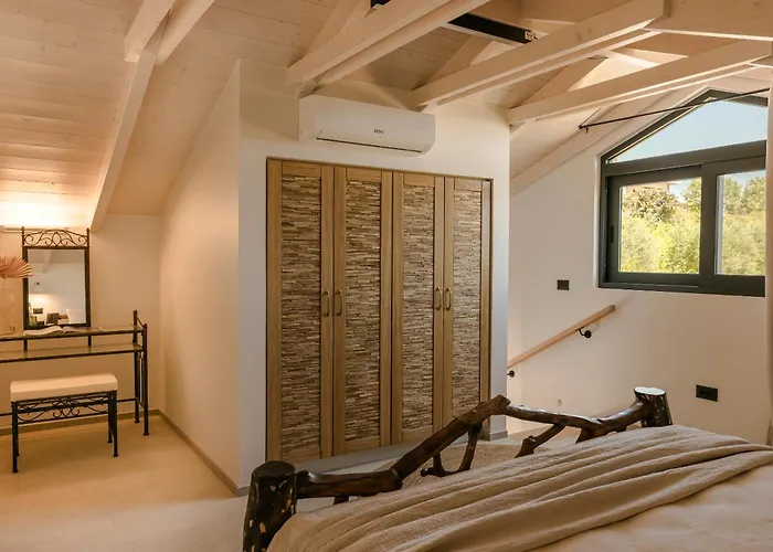 Hilaritas Sea View In Kefalonia With Private Pool And Jacuzzi بيت للعطل